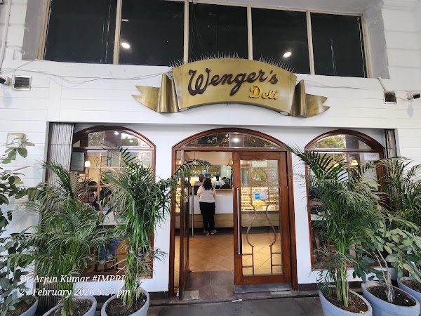Wenger's Deli