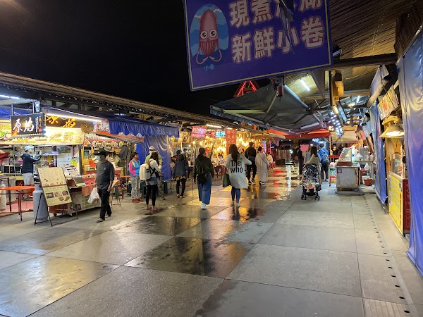 Dongdamen Night Market