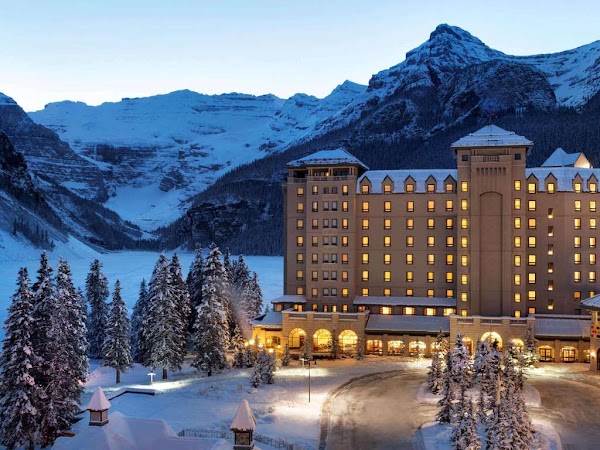 Fairmont Chateau Lake Louise Deli