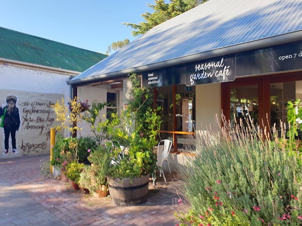 The Seasonal Garden Cafe