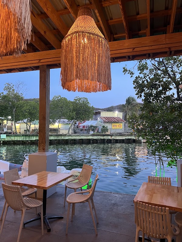 Mamacita's Restaurant & Bar
