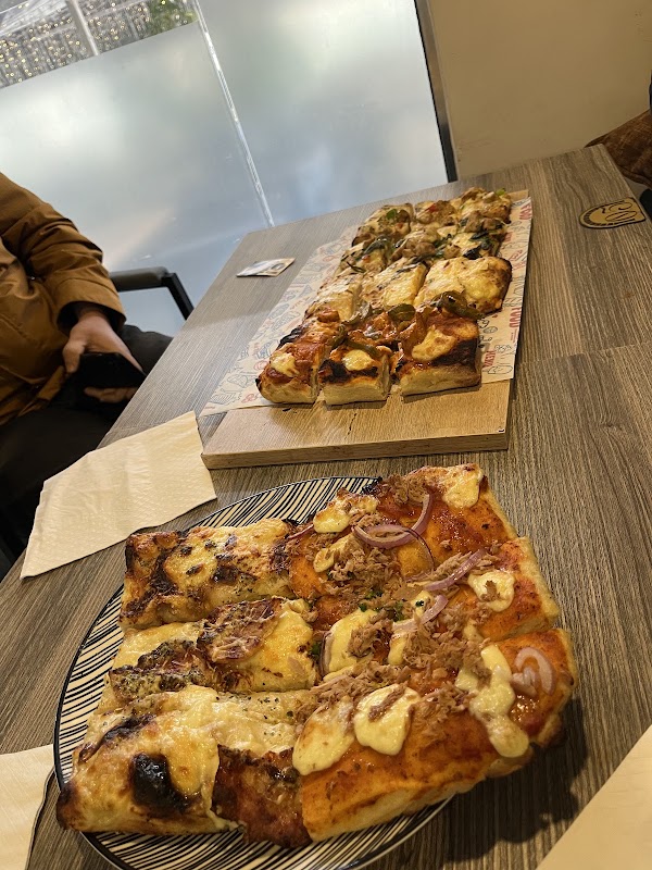Pizzeria La Piazza