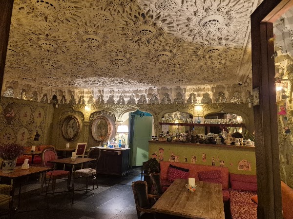 Cafe Leila