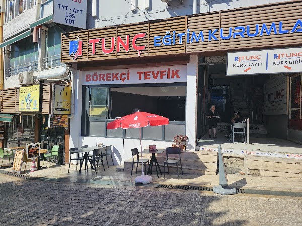 Börekçi Tevfik